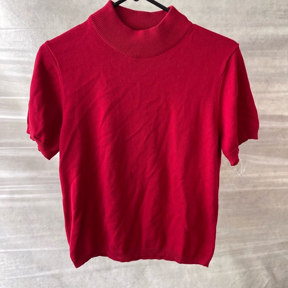 Vintage Allison Daley Red Short Sleeve Mock-neck Top - Picture 1 of 3